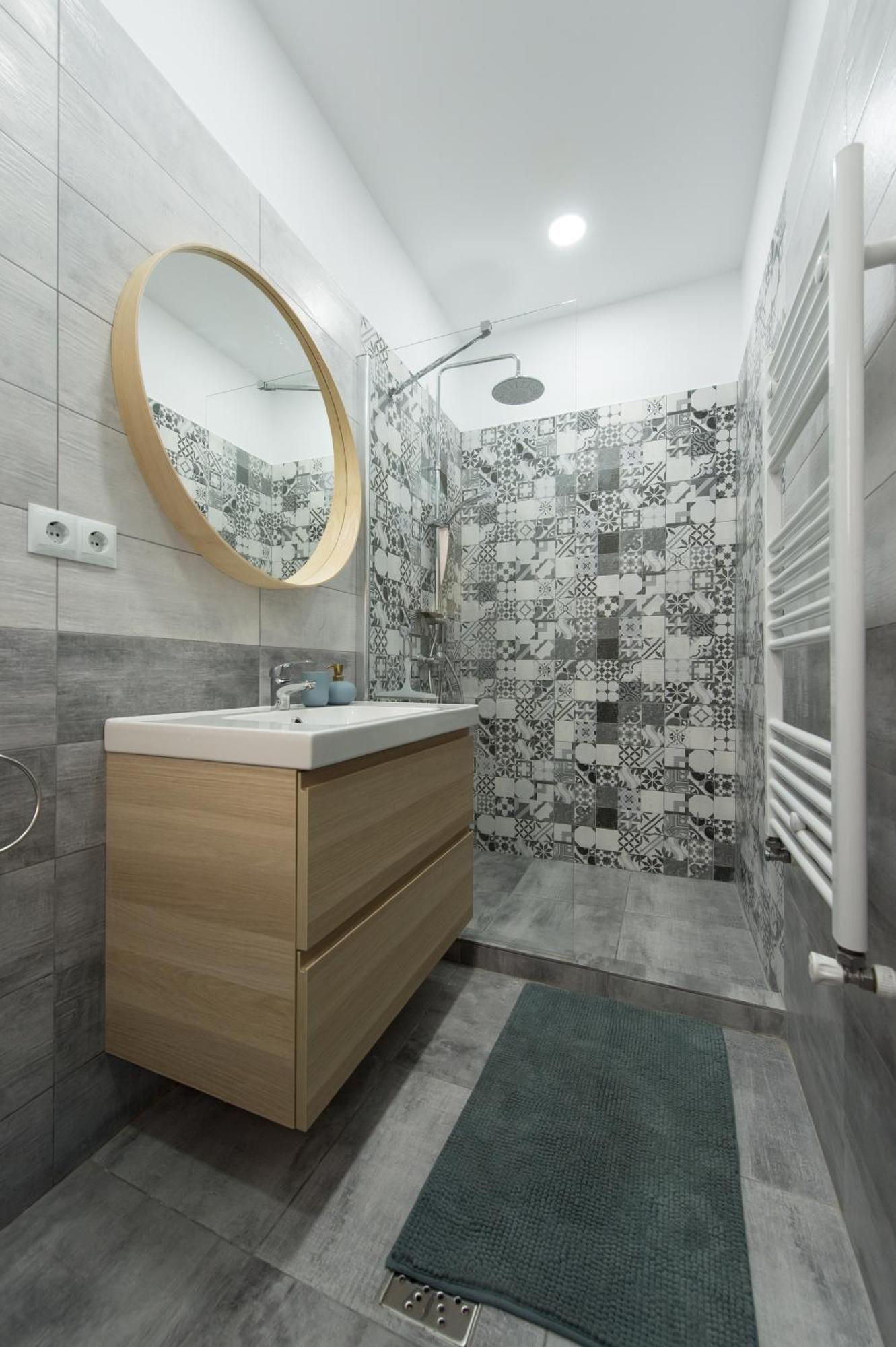 דירות Gorgeous Brasov Flat With Patio And Mountain Views מראה חיצוני תמונה
