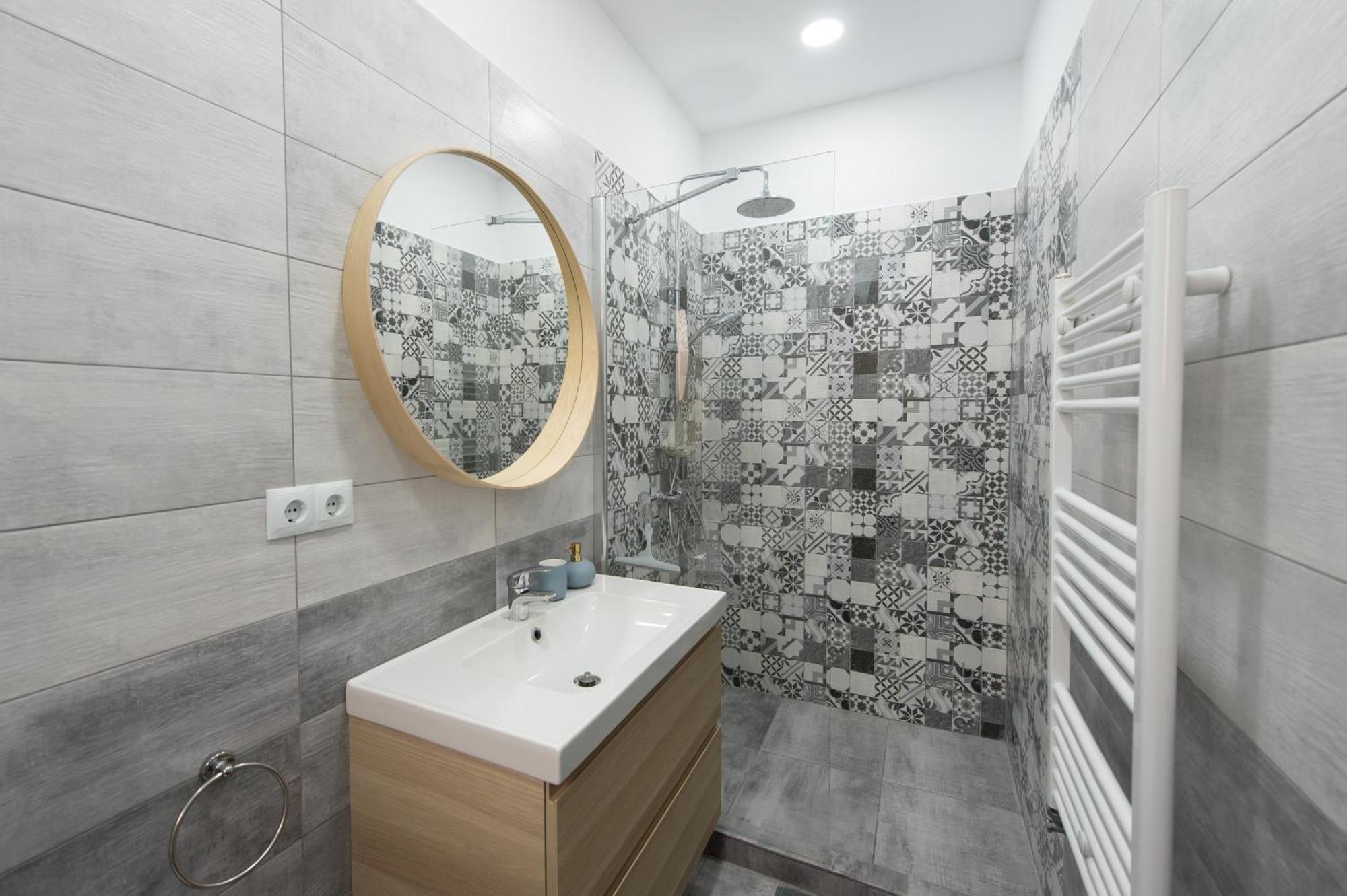דירות Gorgeous Brasov Flat With Patio And Mountain Views מראה חיצוני תמונה